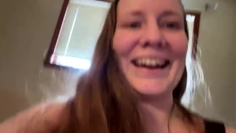 Sky Winters online show from February 2025 08:25:01 PM