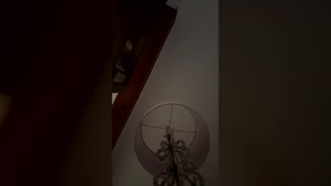 Sky Winters online show from March 2026 01:33:01 PM