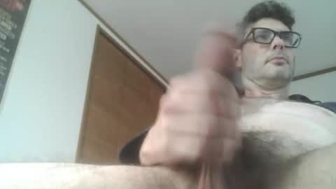 Snapshot of slambo001 chatting on April 2026 10:16:01 PM slambo001 online show from April 2026 10:16:01 PM