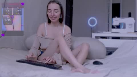 Snapshot of sleepy_ash_ chatting on October 2025 11:18:02 AM sleepy_ash_ online show from October 2025 11:18:02 AM