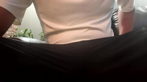 slick2285 online show from September 2025 06:24:01 AM