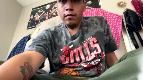 Snapshot of slickbadboy chatting on January 2025 07:23:02 PM slickbadboy online show from January 2025 07:23:02 PM
