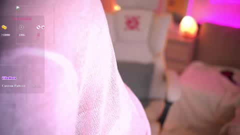 Snapshot of slickmewet chatting on April 2026 01:57:02 PM Elise 165cm 50kg online show from April 2026 01:57:02 PM