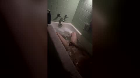 slicknick1988 online show from April 2026 08:30:02 AM