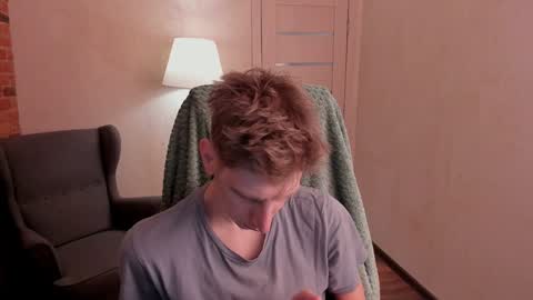 Snapshot of slim_andy chatting on December 2024 06:48:02 AM Andy online show from December 2024 06:48:02 AM