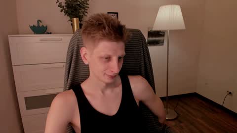 Snapshot of slim_andy chatting on January 2025 10:28:02 AM Andy online show from January 2025 10:28:02 AM