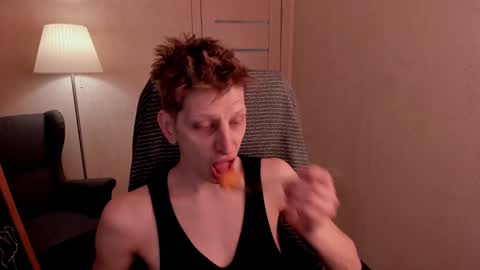 Snapshot of slim_andy chatting on February 2025 07:30:02 AM Andy online show from February 2025 07:30:02 AM
