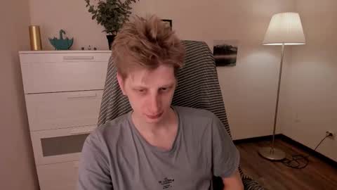 Snapshot of slim_andy chatting on March 2025 12:34:01 PM Andy online show from March 2025 12:34:01 PM
