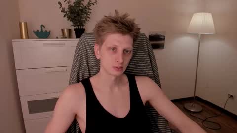 Snapshot of slim_andy chatting on March 2025 10:22:01 AM Andy online show from March 2025 10:22:01 AM