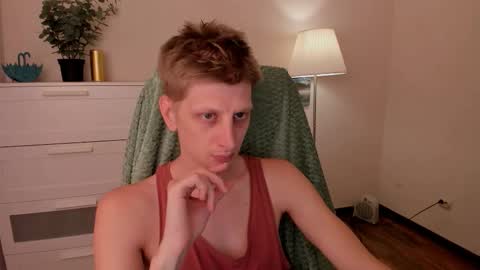 Snapshot of slim_andy chatting on September 2025 10:14:01 AM Andy online show from September 2025 10:14:01 AM