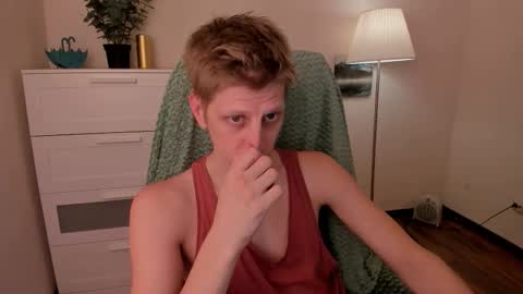 Snapshot of slim_andy chatting on September 2025 10:20:01 AM Andy online show from September 2025 10:20:01 AM