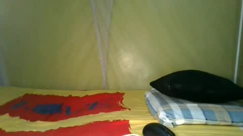 Snapshot of slim_girl01 chatting on June 2026 05:37:01 PM slim_girl01 online show from June 2026 05:37:01 PM