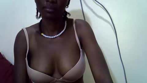 Snapshot of slim_kiteey chatting on June 2026 10:19:02 PM slim_kiteey online show from June 2026 10:19:02 PM