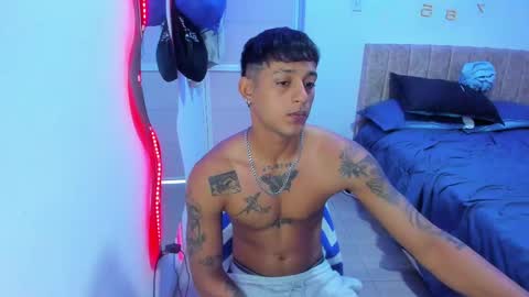 slim_master12 online show from February 2025 08:24:01 PM