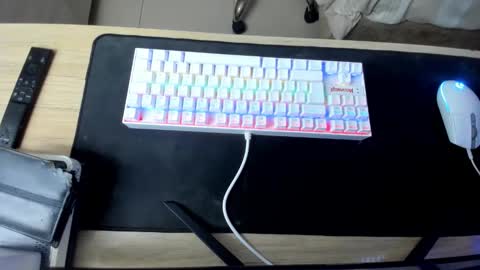 slim_master12 online show from April 2026 08:31:01 PM