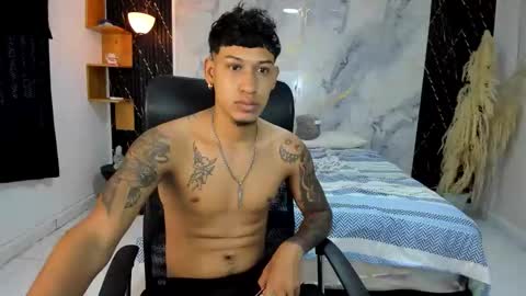 slim_master12 online show from April 2026 07:00:02 PM
