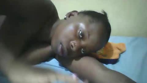 Snapshot of slim_petite_ebony chatting on May 2026 07:56:02 PM slim_petite_ebony online show from May 2026 07:56:02 PM