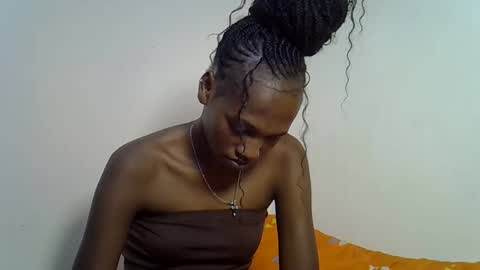 Snapshot of slim_shaddy01 chatting on November 2025 05:04:01 PM slim shaddy01 online show from November 2025 05:04:01 PM