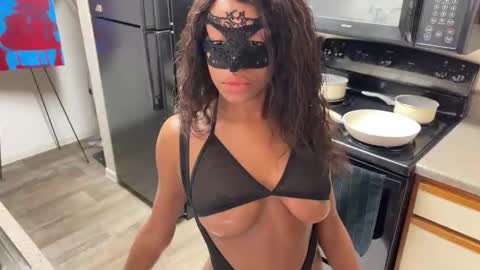 Snapshot of slimaddictionxxx chatting on January 2025 09:51:02 PM Barbie Stylebender online show from January 2025 09:51:02 PM