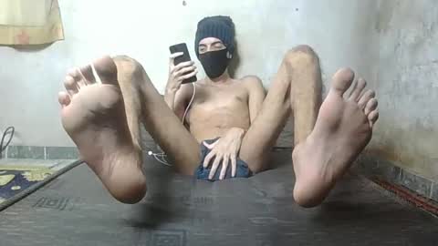 Snapshot of slimdestroyer chatting on March 2025 02:12:01 PM slimdestroyer online show from March 2025 02:12:01 PM