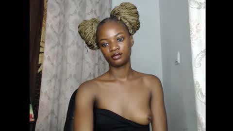 Slimfit girl online show from November 2025 06:38:02 AM