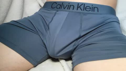 Snapshot of slimhungyvng chatting on July 2026 04:21:01 PM slimhungyvng online show from July 2026 04:21:01 PM