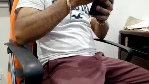 Snapshot of slimjimorange9 chatting on May 2026 12:30:02 AM slimjimorange9 online show from May 2026 12:30:02 AM