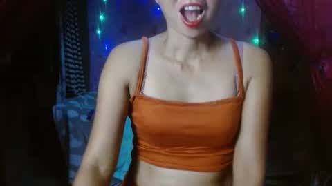 Snapshot of slimlady2023 chatting on January 2025 03:02:01 PM Anna online show from January 2025 03:02:01 PM