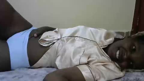 slimmygal online show from October 2025 07:05:02 AM