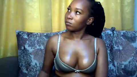 slimy_baiby online show from November 2025 06:45:01 AM