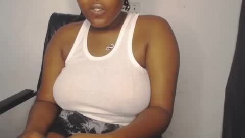 Snapshot of slimy_cunt chatting on September 2025 06:57:01 PM Jemila online show from September 2025 06:57:01 PM