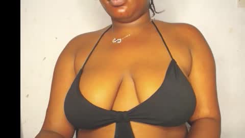 Snapshot of slimy_cunt chatting on November 2025 08:30:01 PM Jemila online show from November 2025 08:30:01 PM