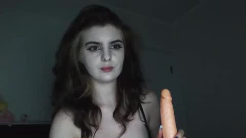 sloomonata online show from September 2025 03:25:01 PM