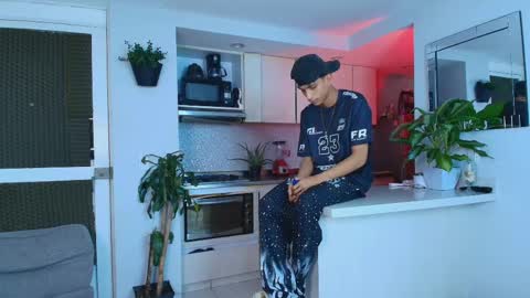 Shellsy  Jack AND THE GREAT Luis MODERATING  online show from May 2026 08:02:02 PM