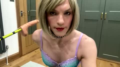 Slut Amy online show from May 2026 08:04:02 PM