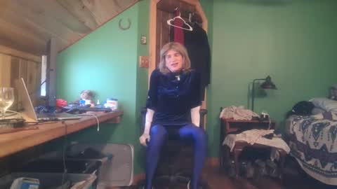 slutjennifertransxx online show from September 2025 02:03:02 AM