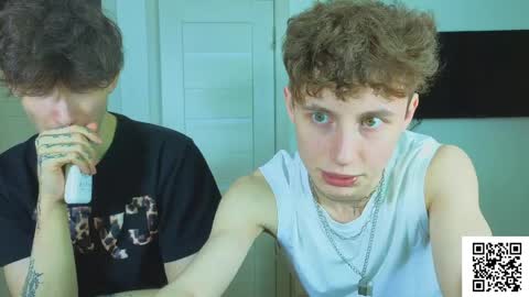 Snapshot of sluttsavage chatting on April 2026 09:15:01 PM sluttsavage online show from April 2026 09:15:01 PM