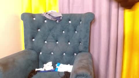 Bree online show from October 2025 08:18:01 PM