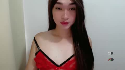 Snapshot of slutty_francine chatting on May 2026 07:13:02 AM FRANCINE online show from May 2026 07:13:02 AM
