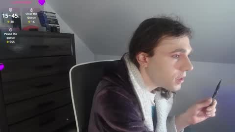 Natsu online show from March 2026 05:39:01 PM