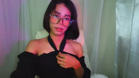 sluttypatotie online show from September 2025 06:44:02 PM