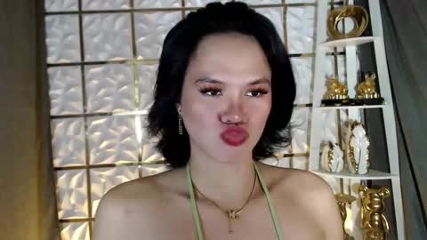 Snapshot of sluty_maxine chatting on April 2026 02:56:01 AM Rosette online show from April 2026 02:56:01 AM