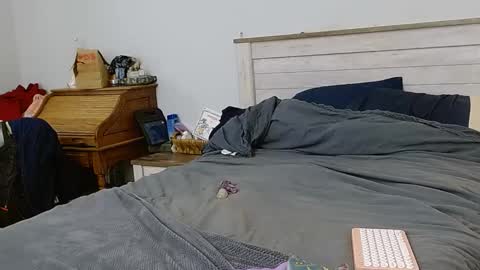 Snapshot of slytherinmylf23 chatting on February 2025 03:00:02 AM Rachel Lawrence online show from February 2025 03:00:02 AM