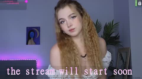 Emily online show from December 2024 08:20:02 PM