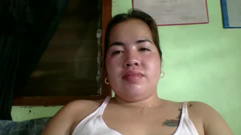 Snapshot of small_boobs59 chatting on April 2026 03:15:01 AM Lovewella online show from April 2026 03:15:01 AM