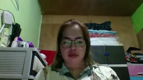 Snapshot of small_boobs59 chatting on May 2026 09:49:01 AM Lovewella online show from May 2026 09:49:01 AM