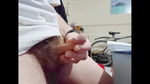 Small Hairy Uncut online show from October 2025 06:17:01 PM