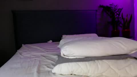 Anna no bbbbybybbabebyy just Anna. And dont call me mom please. online show from February 2025 05:36:02 AM