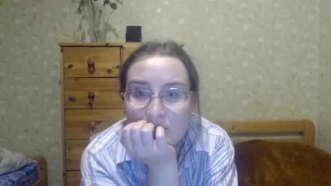 Snapshot of smart_rose chatting on February 2025 10:33:01 PM smart_rose online show from February 2025 10:33:01 PM