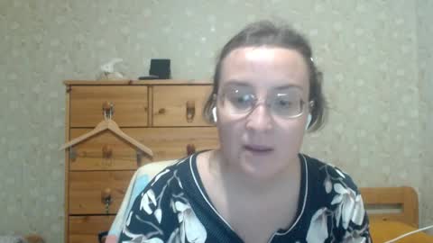 smart_rose online show from May 2026 06:09:01 PM